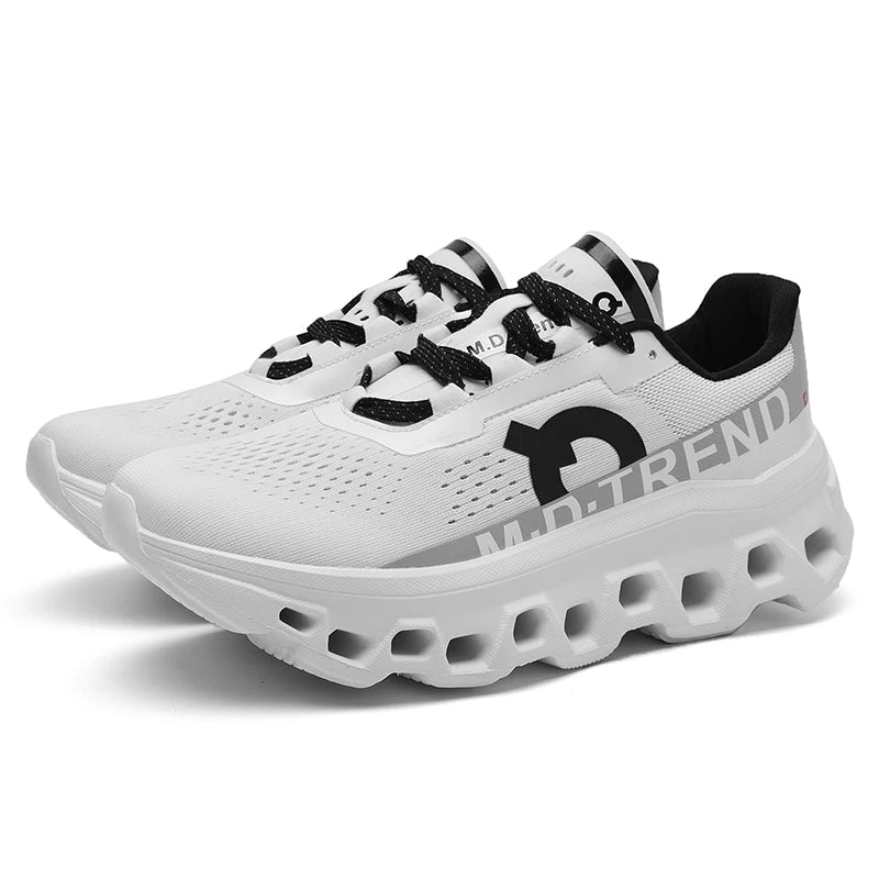 Scarpe SKYLACE con battistrada anti-scivolo per stabilità su superfici interne ed esterne