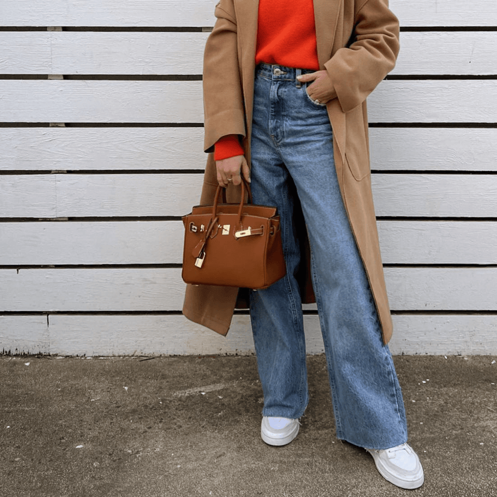 Borsa di lusso in pelle utilizzata come elegante accessorio quotidiano